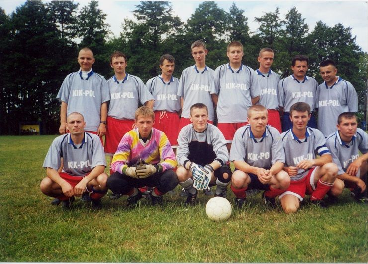 Skład LZS Cielądz sezon 2002/2003